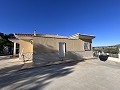 Wunderschöne Villa mit Pool und Bergblick in Petrer in Daft on Spain 
