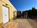 Schönes Landhaus mit Pool in Pinoso in Daft on Spain 