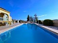 Schönes Landhaus mit Pool in Pinoso in Daft on Spain 