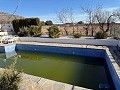Villa with Pool in Caudete in Daft on Spain 