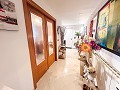 Charmante Villa met Zomerse Keuken en Gastenhuis op 15 Minuten van het Strand in Daft on Spain 