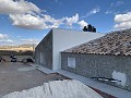 Bodega réformée avec 4 chambres, 3 salles de bains et piscine in Daft on Spain 