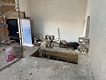 Bodega réformée avec 4 chambres, 3 salles de bains et piscine in Daft on Spain 