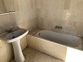 Höhlenhaus zum Renovieren mit Pool in Stadtnähe in Daft on Spain 