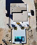 Superbe villa de 4 chambres et 2 salles de bains à Pinoso in Daft on Spain 