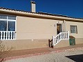Preciosa villa de 3 dormitorios y 2 baños en Canada del Trigo in Daft on Spain 