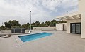 Preciosa villa de nueva construcción de 3 dormitorios y 2 baños con piscina en Polop de la Marina in Daft on Spain 
