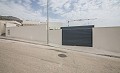 Preciosa villa de nueva construcción de 3 dormitorios y 2 baños con piscina en Polop de la Marina in Daft on Spain 