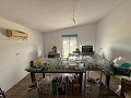 Villa mit 4 Schlafzimmern und 2 Badezimmern und Holzhaus mit 4 Schlafzimmern und 2 Bädern zu verkaufen in La Romana. in Daft on Spain 