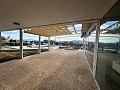 Erstaunliches modernes Herrenhaus in Yecla in Daft on Spain 