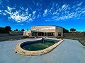 Erstaunliches modernes Herrenhaus in Yecla in Daft on Spain 
