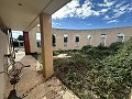 Erstaunliches modernes Herrenhaus in Yecla in Daft on Spain 