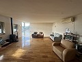 Erstaunliches modernes Herrenhaus in Yecla in Daft on Spain 