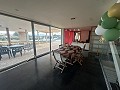 Erstaunliches modernes Herrenhaus in Yecla in Daft on Spain 