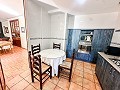 Belle maison de campagne avec piscine à Almansa in Daft on Spain 