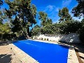 Belle maison de campagne avec piscine à Almansa in Daft on Spain 