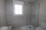 4-Bett-Luxus-Neubauvilla mit Grundstück und Pool in Daft on Spain 