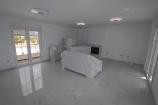 4-Bett-Luxus-Neubauvilla mit Grundstück und Pool in Daft on Spain 