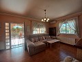Schöne Villa mit 3 Schlafzimmern und 2 Bädern in Aspe in Daft on Spain 