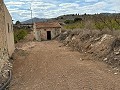Impresionante parcela edificable a poca distancia a pie del centro. in Daft on Spain 