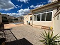 Prachtige villa met 3 slaapkamers, 2 badkamers en zwembad in Daft on Spain 