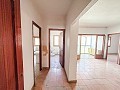 Groot renovatieproject met commerciële optie en 2 appartementen in Daft on Spain 