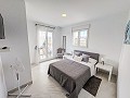 Jetzt bereit, Wow-Faktor Villa mit Pool, Gästehaus und Bar! in Daft on Spain 