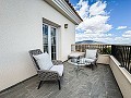 Jetzt bereit, Wow-Faktor Villa mit Pool, Gästehaus und Bar! in Daft on Spain 