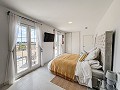Jetzt bereit, Wow-Faktor Villa mit Pool, Gästehaus und Bar! in Daft on Spain 