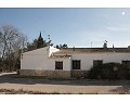 Maison de campagne de 2 chambres et 1 salle de bain à vendre à Lel, Pinoso. in Daft on Spain 