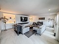 Klaar nu, wow-factor villa met zwembad, gastenverblijf en bar! in Daft on Spain 
