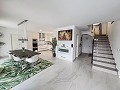 Klaar nu, wow-factor villa met zwembad, gastenverblijf en bar! in Daft on Spain 