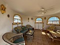 Mooie villa met 3 slaapkamers en 2 badkamers in Daft on Spain 