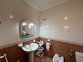 Mooie villa met 3 slaapkamers en 2 badkamers in Daft on Spain 