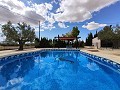 Stunning 4 Bed 2 Bath Villa in Daft on Spain 