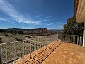 Belle villa jumelée exclusive à Loma Badá, Petrer in Daft on Spain 
