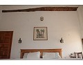 Schönes Landhaus mit 5 Schlafzimmern und 4/5 Bädern in Raspay. in Daft on Spain 