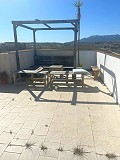 Precioso apartamento de 3 dormitorios y 1 baño en el segundo piso en Pinoso in Daft on Spain 