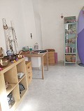 Casa adosada de 4 dormitorios y 2 plantas en Ayora in Daft on Spain 