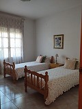 Casa adosada de 4 dormitorios y 2 plantas en Ayora in Daft on Spain 