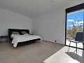 Schöne Neubauvilla mit 3 Schlafzimmern und 2 Bädern in Aspe in Daft on Spain 