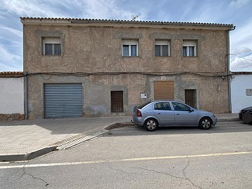 Charming 7 Bedroom 1 Bathroom Village House in Rodriguillo (Pinoso)