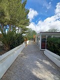 Preciosa villa de 5 dormitorios y 1 baño cerca de la ciudad de Sax in Daft on Spain 