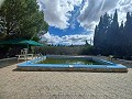 Preciosa villa de 5 dormitorios y 1 baño cerca de la ciudad de Sax in Daft on Spain 