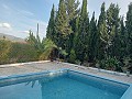 Preciosa villa de 5 dormitorios y 1 baño cerca de la ciudad de Sax in Daft on Spain 
