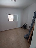 Preciosa villa de 5 dormitorios y 1 baño cerca de la ciudad de Sax in Daft on Spain 