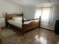 Fantastisches Landhaus mit 4 Schlafzimmern und 20.000 m2 Grundstück in Daft on Spain 