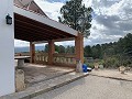 Fantastisches Landhaus mit 4 Schlafzimmern und 20.000 m2 Grundstück in Daft on Spain 