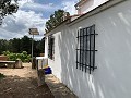 Fantastisches Landhaus mit 4 Schlafzimmern und 20.000 m2 Grundstück in Daft on Spain 