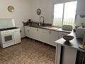 Fantastisches Landhaus mit 4 Schlafzimmern und 20.000 m2 Grundstück in Daft on Spain 